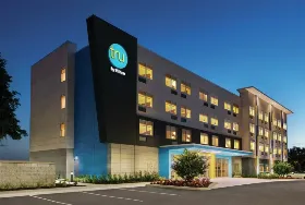 Photograph of Tru by Hilton, Sebring