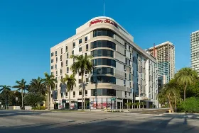 Photograph of Hampton Inn, Miami
