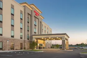 Photograph of Hampton Inn, Crestview