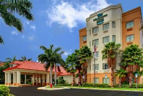 Photograph of Homewood Suites, West Palm Beach
