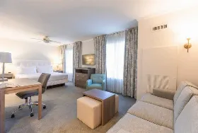 Photograph of Homewood Suites, Palm Beach Gardens