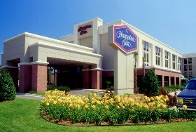 Photograph of Hampton Inn & Suites Pensacola I-10 North at University Town Plaza, Pensacola