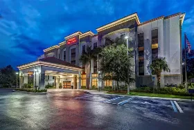 Photograph of Hampton Inn, Estero