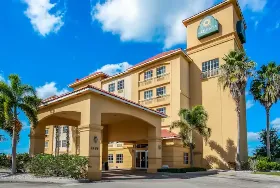 Photograph of La Quinta Inn & Suites, Fort Pierce