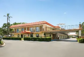 Photograph of Days Inn, Clearwater