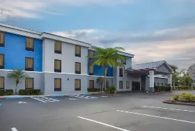 Photograph of Days Inn, Lakeland