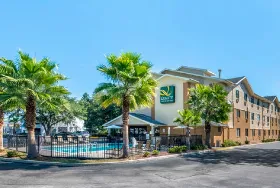 Photograph of Quality Inn, Leesburg