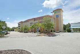 Photograph of Holiday Inn Express, Tampa
