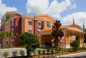 Photograph of Holiday Inn Express, Brooksville
