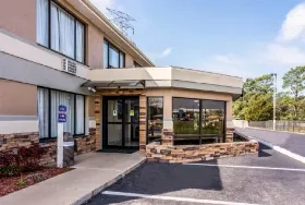 Photograph of Clarion Inn, 