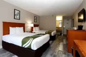 Photograph of Quality Inn, Miami