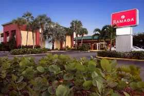 Photograph of Ramada By Wyndham, Naples