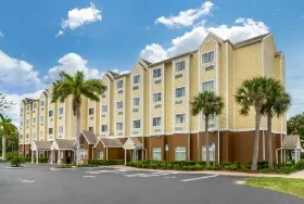 Photograph of Quality Inn, Lehigh Acres