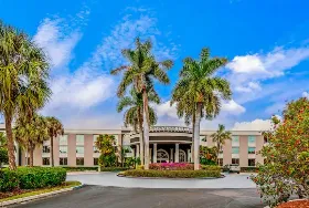 Photograph of La Quinta Inn & Suites, Naples