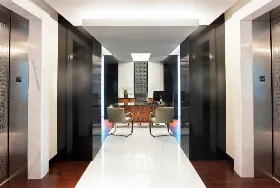 Photograph of Hotel Beaux Arts, Miami