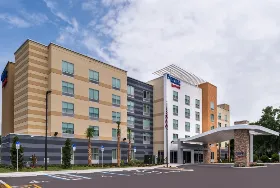 Photograph of Fairfield Inn & Suites, Orlando