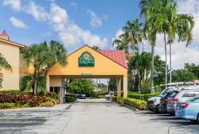 Photograph of La Quinta by Wyndham Fort Lauderdale Pompano Beach, Fort Lauderdale