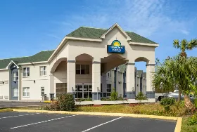 Photograph of Days Inn, Panama City