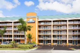 Photograph of Days Inn, Fort Lauderdale