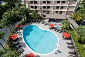Photograph of Red Roof PLUS+, Miami