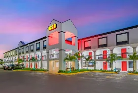 Photograph of Super 8, Orlando