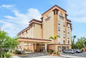 Photograph of Comfort Suites, Orlando