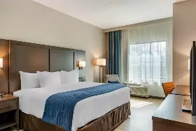 Photograph of Comfort Inn & Suites Miami International Airport, Miami Springs