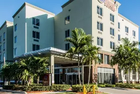Photograph of Comfort Suites, Miami Springs