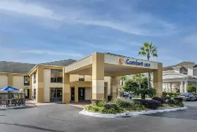 Photograph of Comfort Inn, Yulee