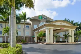 Photograph of Holiday Inn Express, Florida City