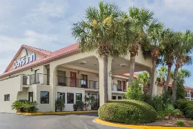 Photograph of Days Inn, Destin