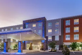 Photograph of Holiday Inn Express, Ruskin