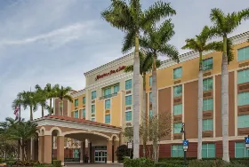 Photograph of Hampton Inn, Miramar