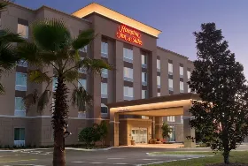 Photograph of Hampton Inn, Deland