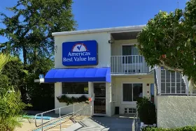 Photograph of Americas Best Value Inn, Bradenton