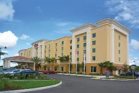 Photograph of Hampton Inn, Homestead
