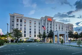 Photograph of Hampton Inn  Suites Orlando International Drive North, Orlando