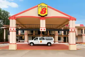 Photograph of Super 8, College Park