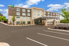 Photograph of Holiday Inn Express, Villa Rica
