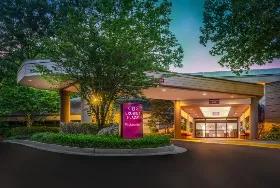 Photograph of Crowne Plaza, Peachtree City