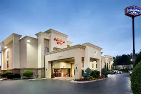 Photograph of Hampton Inn, Stockbridge