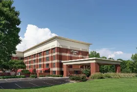 Photograph of Hampton Inn, Stone Mountain