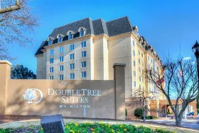Photograph of Doubletree Guest Suites, Atlanta