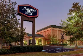 Photograph of Hampton Inn, Woodstock