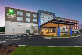 Photograph of Holiday Inn Express, Gainesville