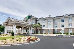 Photograph of Holiday Inn Express, Dublin