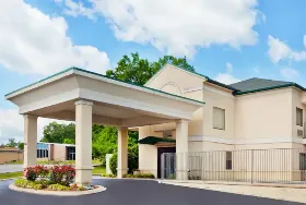 Photograph of Super 8, Fort Oglethorpe