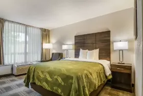Photograph of Quality Inn, Suwanee