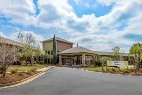 Photograph of Comfort Inn, Warner Robins