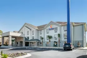 Photograph of Comfort Inn, Macon
